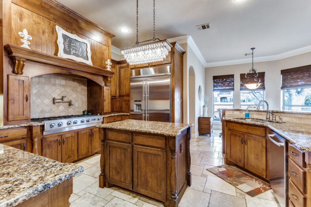 11824-pecan-orchard-way-fort-worth-tx-76179-High-Res-13